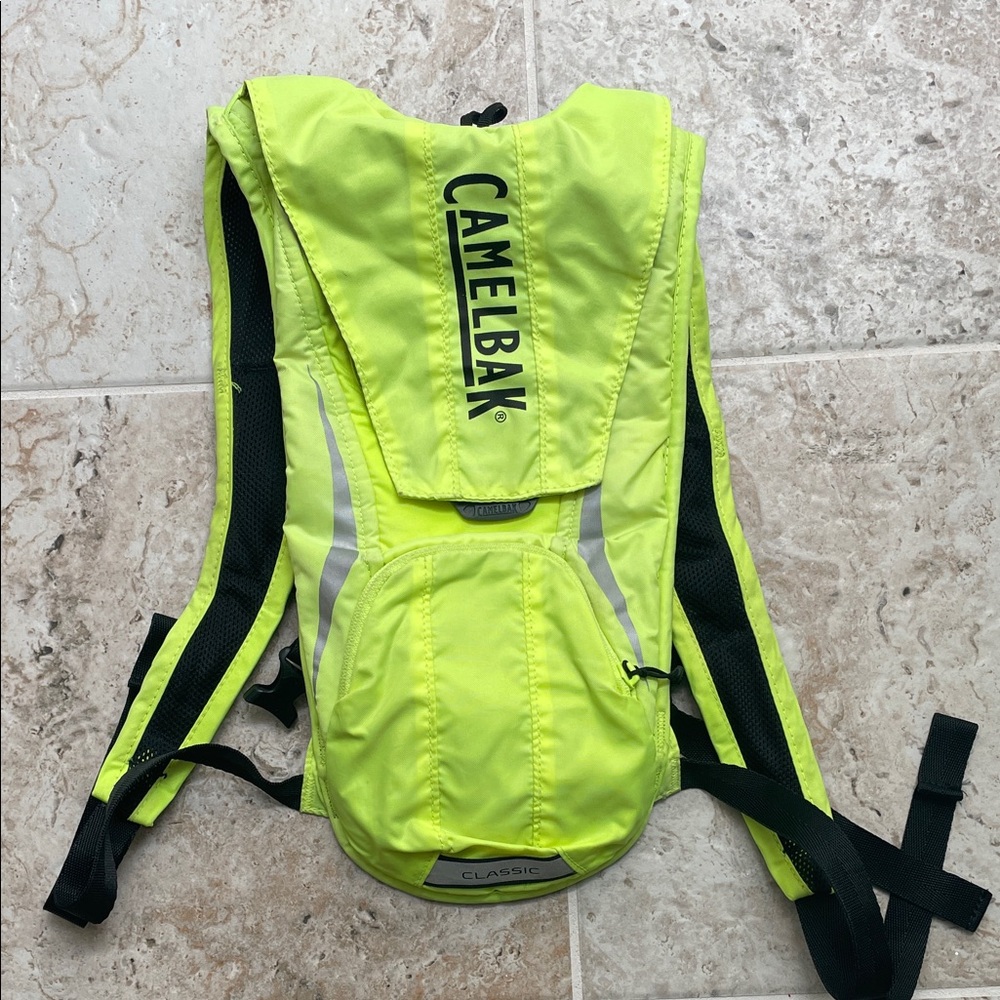 CamelBak Classic Bright Yellow Hydration Pack